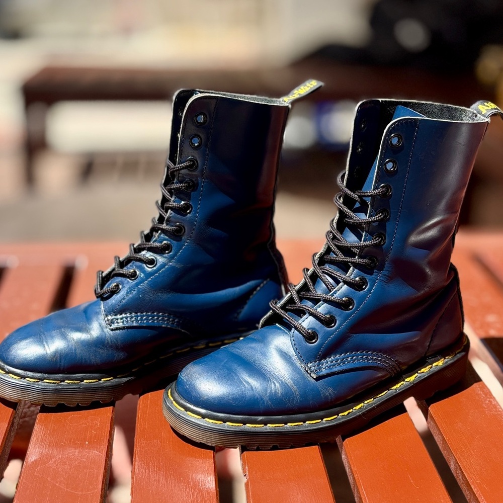 RARE Made in England Dr. Martens Blue Leather 10-Eye Boots